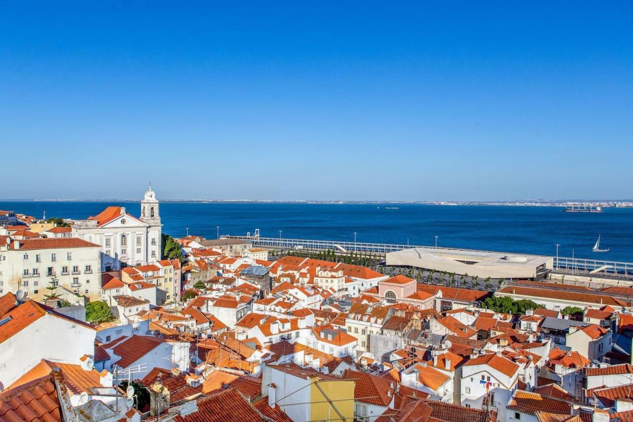 Lovelystay - Turquoise River View Ii Apartment Lissabon